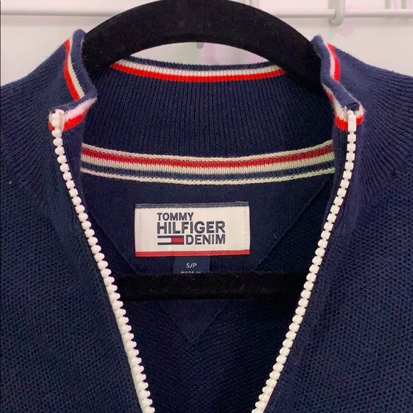 tommy hilfiger half zip - Picture 2 of 4